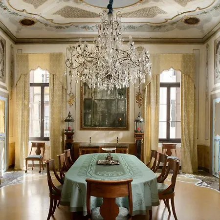Apartment Imperiale Piano Nobile *